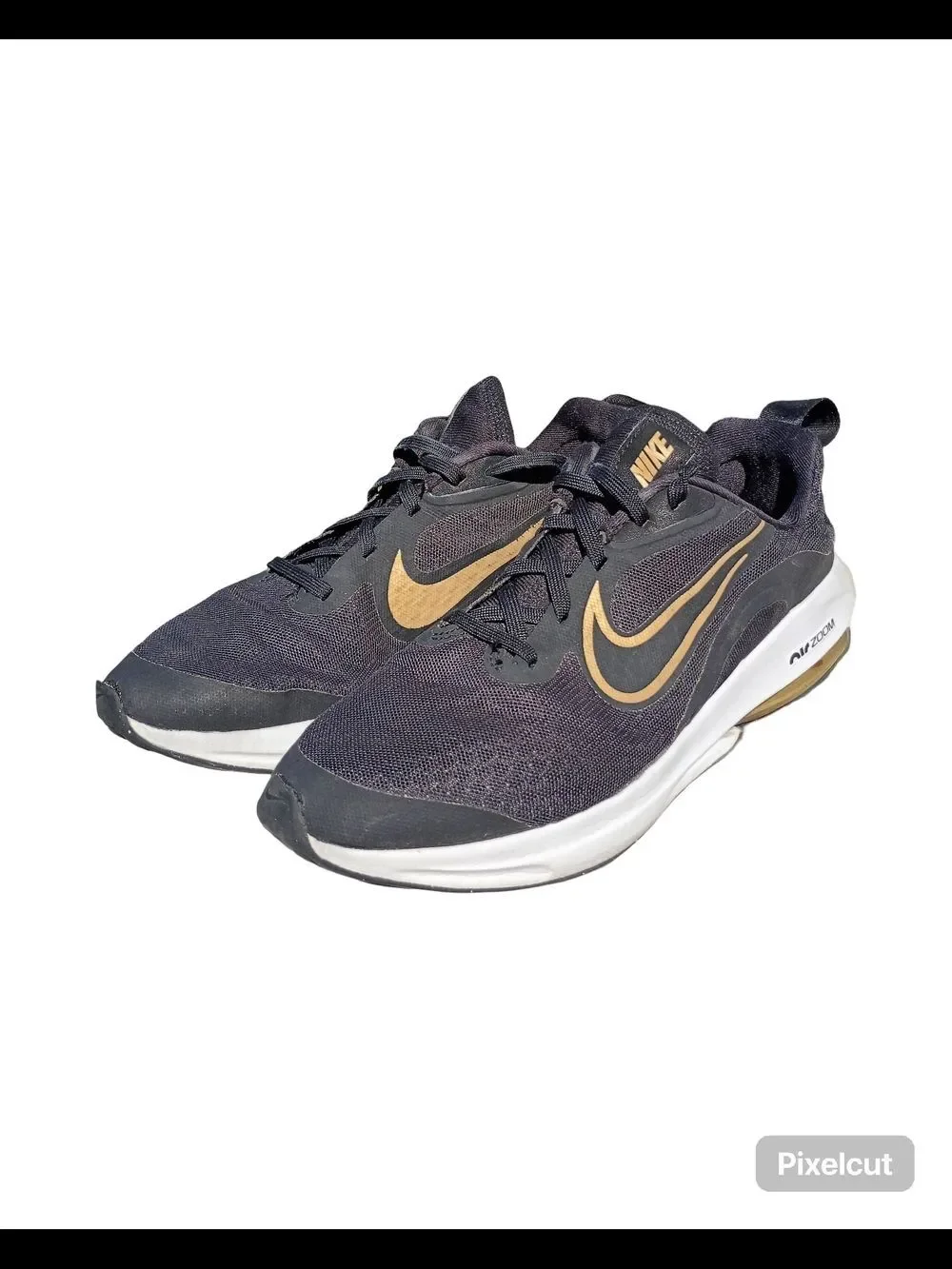Nike Air Zoom Arcadia 2 in the 'Black Metallic Gold' | Unisex Youth 5.5